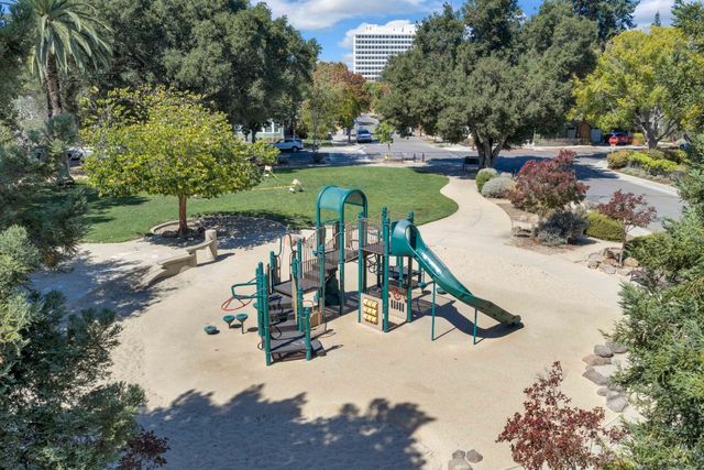 612 Hope Street, Mountain View, CA 94041