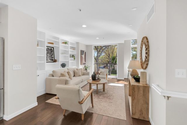 612 Hope Street, Mountain View, CA 94041