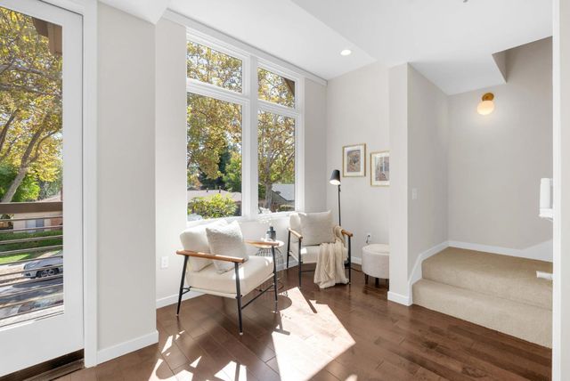 612 Hope Street, Mountain View, CA 94041