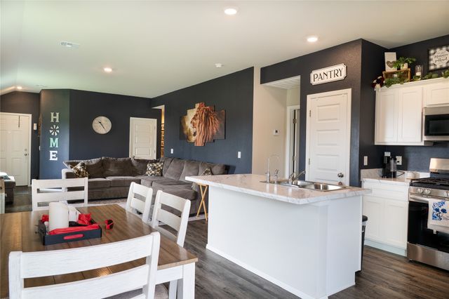 20779 McKellop Drive, Kellyville, OK 74039