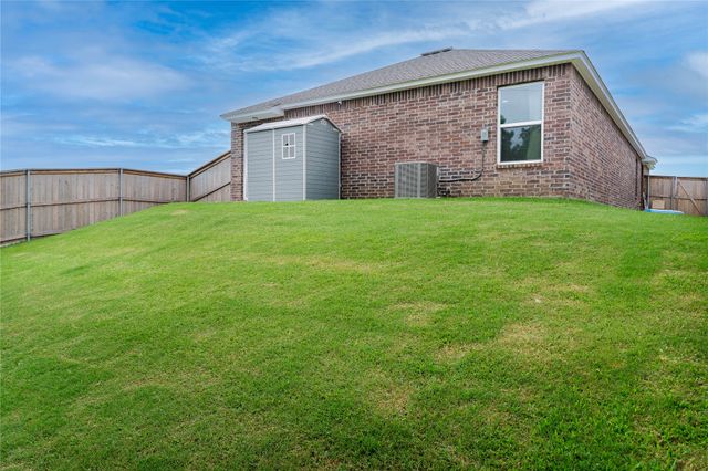 20779 McKellop Drive, Kellyville, OK 74039