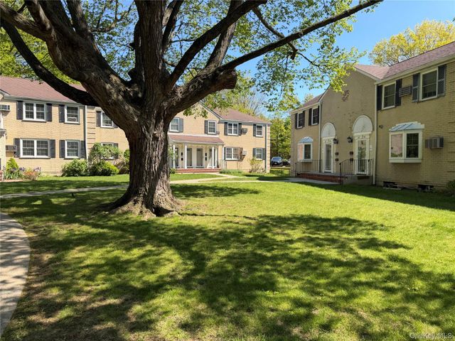 67-44 223 Place A, Bayside, NY 11364