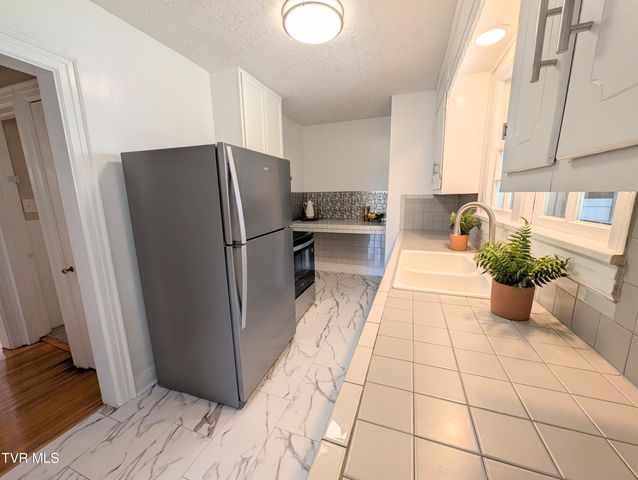 1027 Columbia Road, Bristol, TN 37620