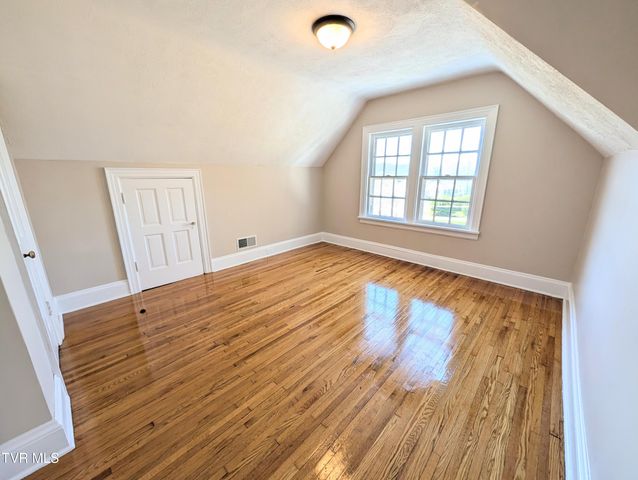 1027 Columbia Road, Bristol, TN 37620