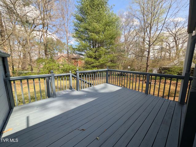 1027 Columbia Road, Bristol, TN 37620