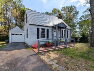 1027 Columbia Road, Bristol, TN 37620