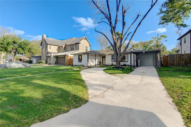 3221 Durhill Street, Houston, TX 77025