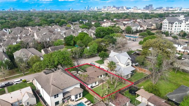 3221 Durhill Street, Houston, TX 77025