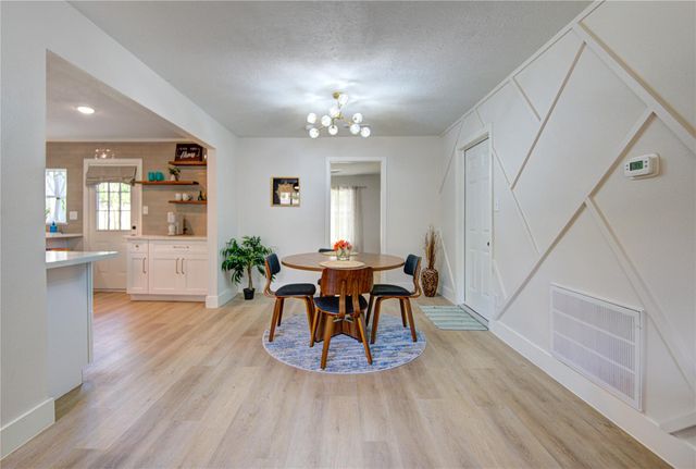 3221 Durhill Street, Houston, TX 77025