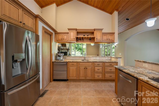 3999 Laurel Park Highway, Hendersonville, NC 28739
