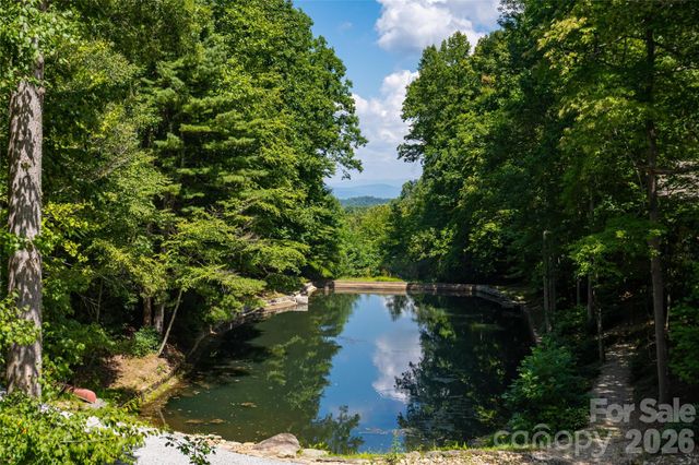 3999 Laurel Park Highway, Hendersonville, NC 28739