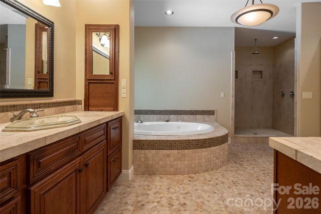 3999 Laurel Park Highway, Hendersonville, NC 28739