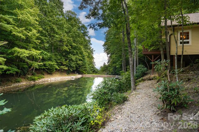 3999 Laurel Park Highway, Hendersonville, NC 28739