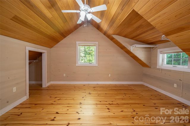 3999 Laurel Park Highway, Hendersonville, NC 28739