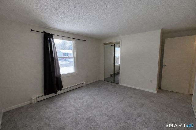 53 Farmstead Circle, Bloomfield, CT 06002