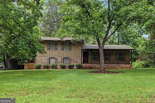 2985 Fredrick Drive, Marietta, GA 30062