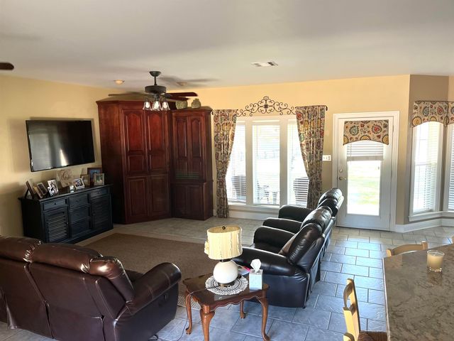 147 West 40th Street, Cut Off, LA 70345