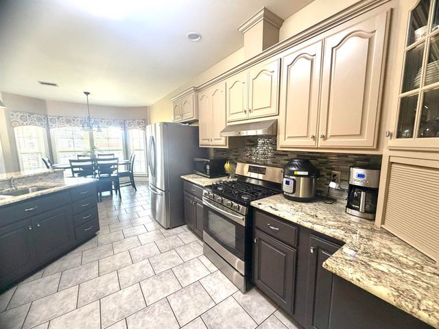 147 West 40th Street, Cut Off, LA 70345