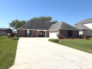 147 West 40th Street, Cut Off, LA 70345