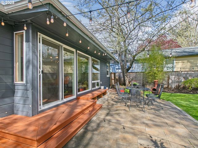 11790 Sw 90TH Ave, Portland, OR 97223