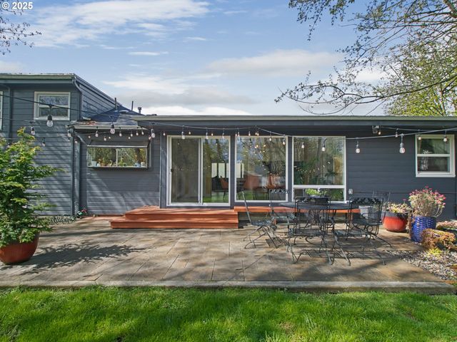 11790 Sw 90TH Ave, Portland, OR 97223