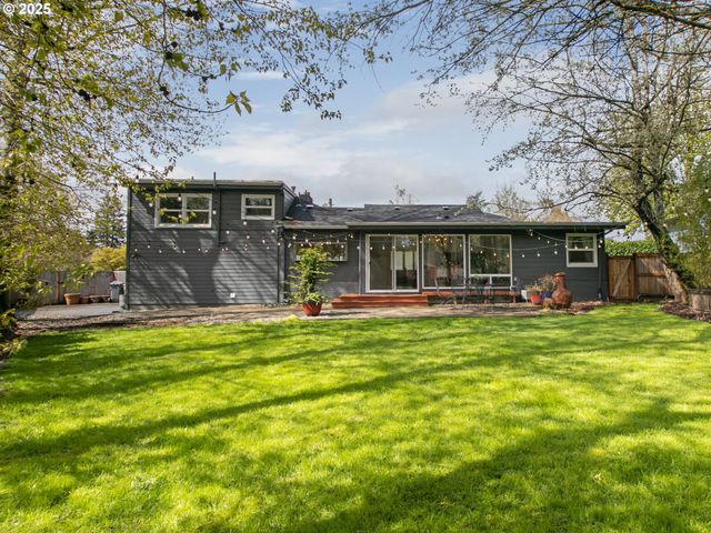 11790 Sw 90TH Ave, Portland, OR 97223