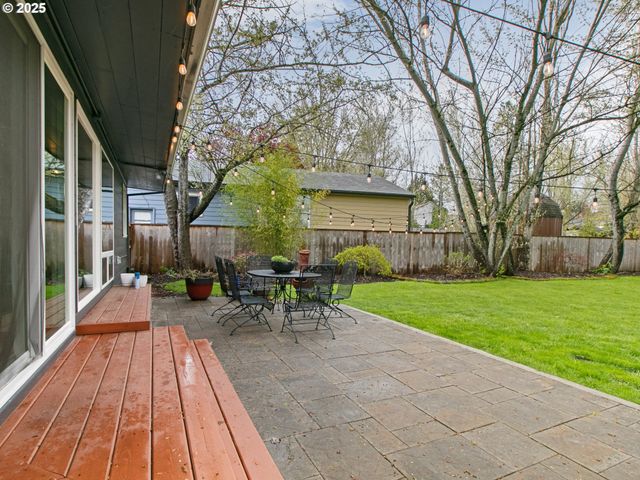 11790 Sw 90TH Ave, Portland, OR 97223