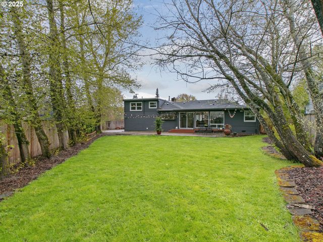 11790 Sw 90TH Ave, Portland, OR 97223