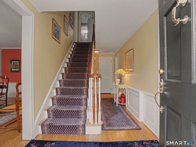 20 Chelsea Street, Fairfield, CT 06824