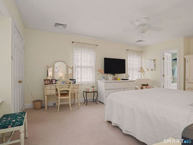 20 Chelsea Street, Fairfield, CT 06824