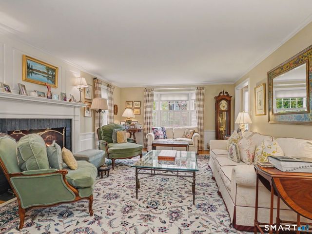 20 Chelsea Street, Fairfield, CT 06824