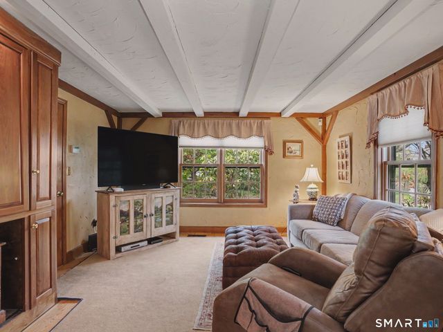 20 Chelsea Street, Fairfield, CT 06824