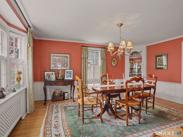 20 Chelsea Street, Fairfield, CT 06824