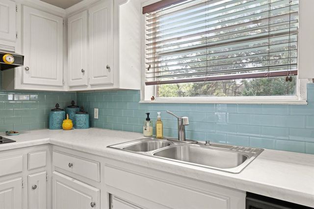 6004 Marlow Lane, Oklahoma City, OK 73132