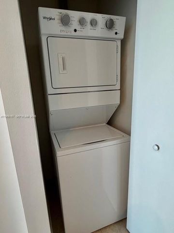 3029 NE 188th St 920, Aventura, FL 33180