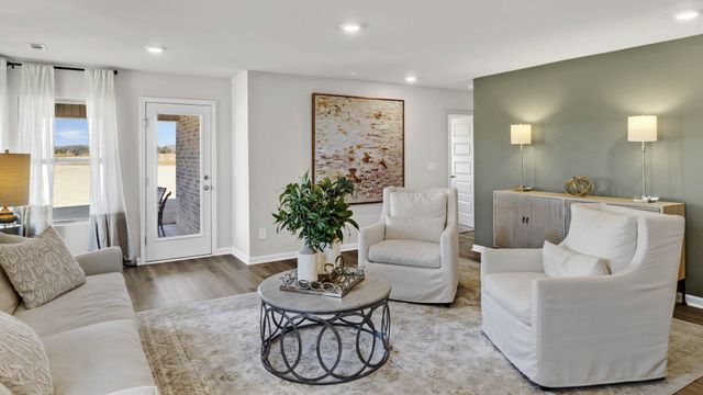 144 Aurora Circle, Fayetteville, TN 37334