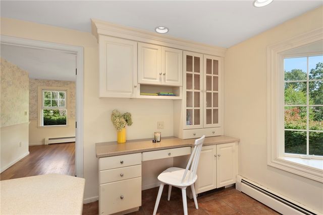 102 Edgewater Road, Narragansett, RI 02882