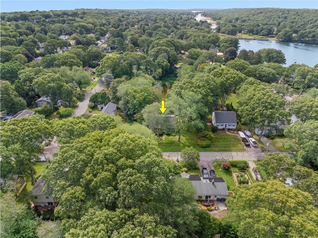 102 Edgewater Road, Narragansett, RI 02882