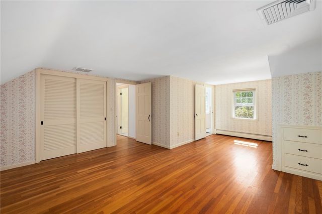 102 Edgewater Road, Narragansett, RI 02882