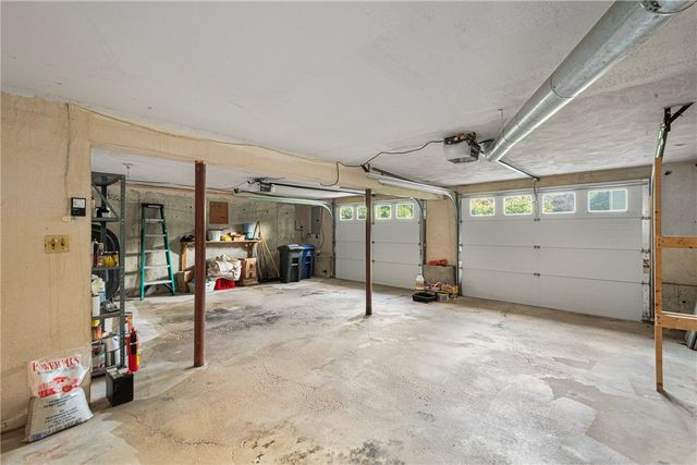 102 Edgewater Road, Narragansett, RI 02882