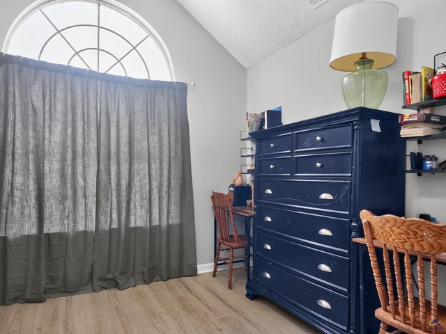 108 Langdon Ct, Bonaire, GA 31005