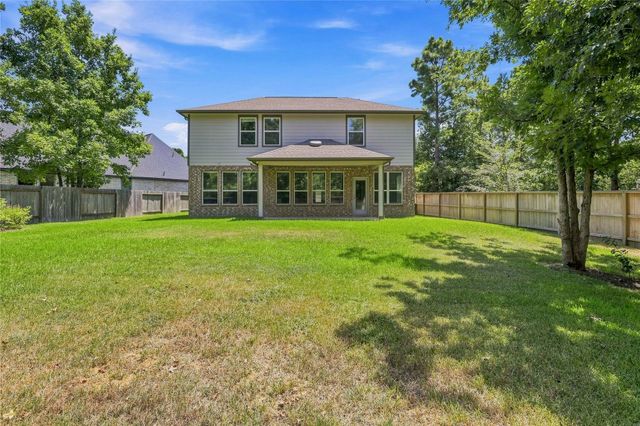 309 Lochvale Peak Court, Montgomery, TX 77316