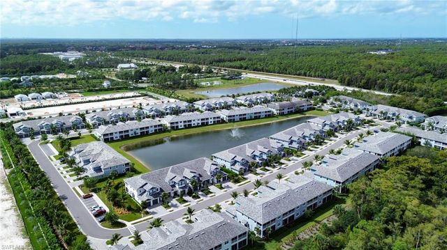 2621 Seychelles CIR # 1806, Naples, FL 34112