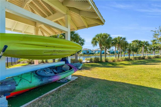 2621 Seychelles CIR # 1806, Naples, FL 34112