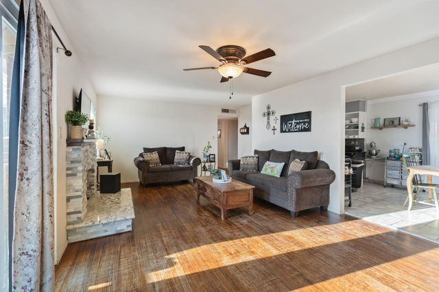 1043 N Highland Drive, Porterville, CA 93257