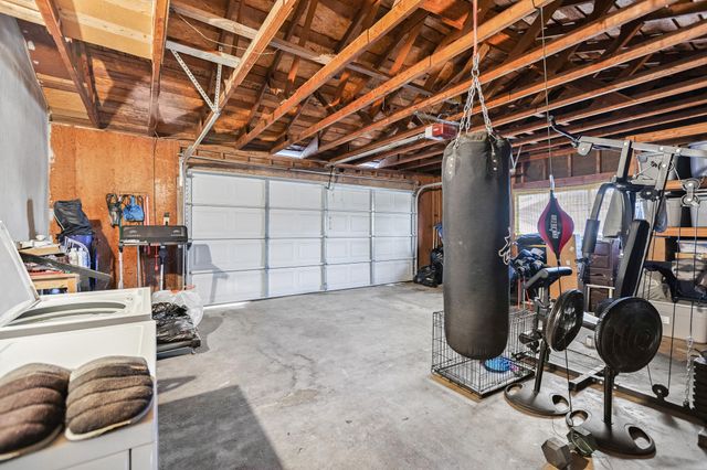 1043 N Highland Drive, Porterville, CA 93257