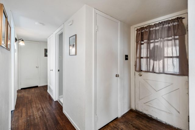 1043 N Highland Drive, Porterville, CA 93257