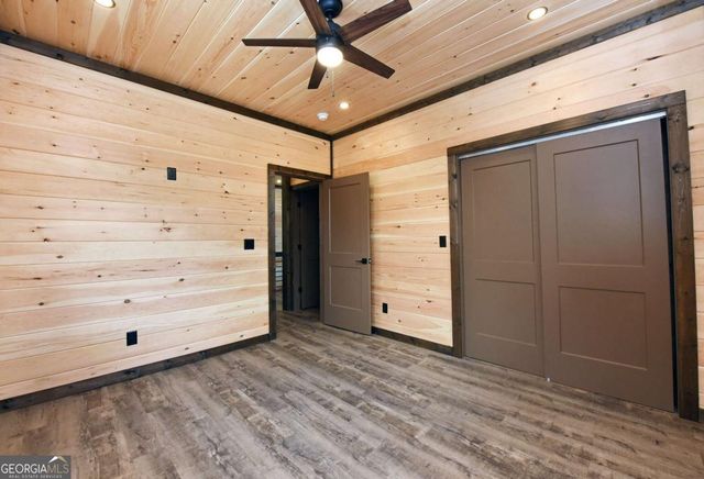 391 Crabapple Lane, Mineral Bluff, GA 30559