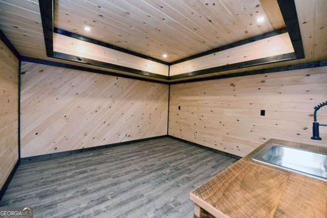 391 Crabapple Lane, Mineral Bluff, GA 30559