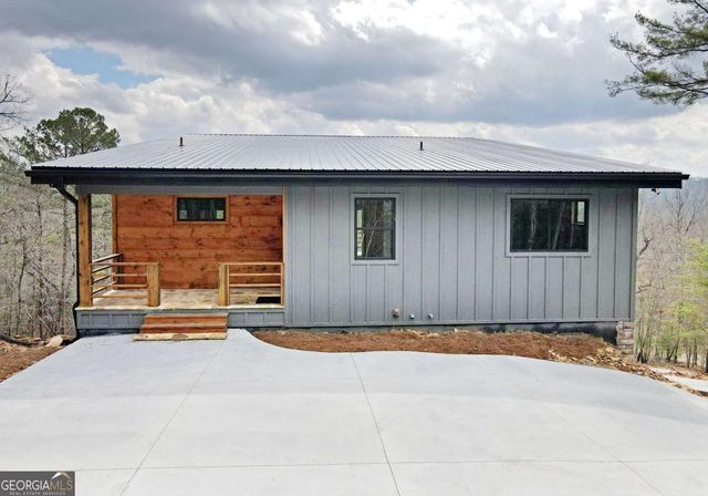 391 Crabapple Lane, Mineral Bluff, GA 30559